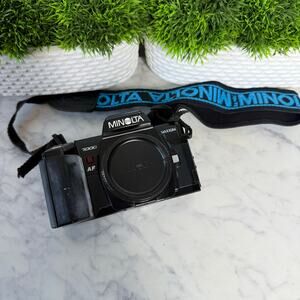 Minolta Maxxum 7000 AF 35mm Film Camera Tested Body Only